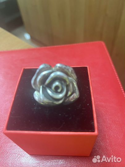 Серебряное кольцо
