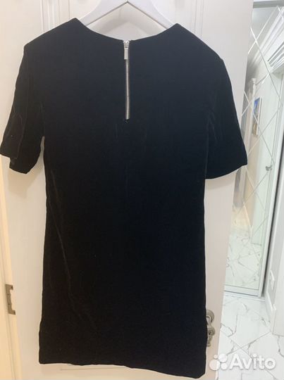 Продам платье бархатное armani exchange