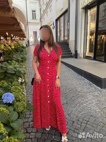 Платье макси красное в горох