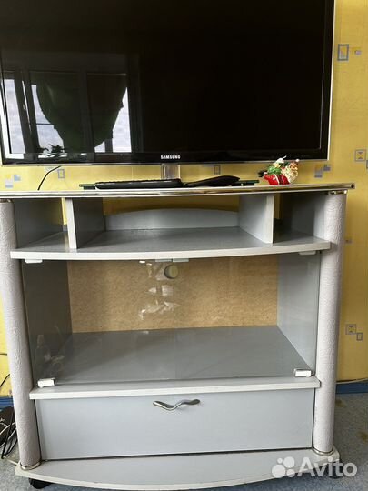 Тумба под тв