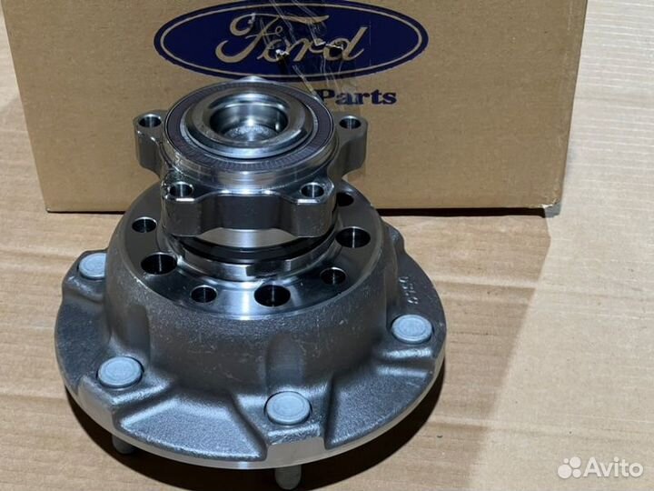 Ступица передняя Ford Transit 2.2 155 RWD двухскат