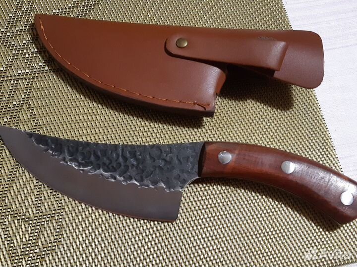 Нож туристический