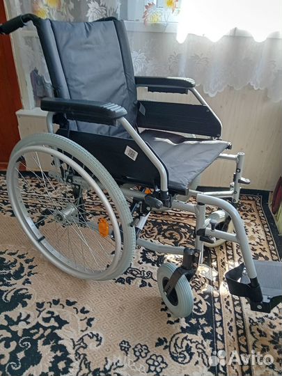 Инвалидная коляска активного типа