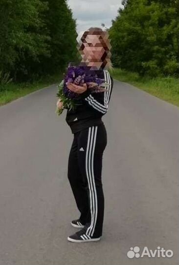 Спортивный костюм adidas