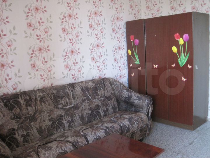 Комната 17 м² в 3-к., 8/9 эт.