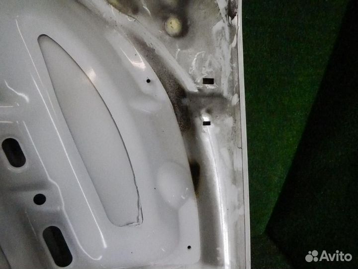 Капот Jeep Grand Cherokee