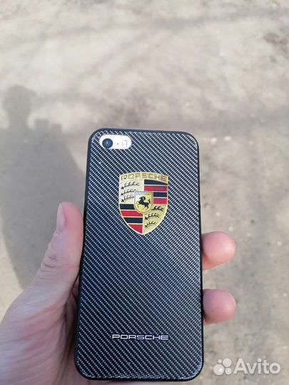 Чехол на iPhone 5