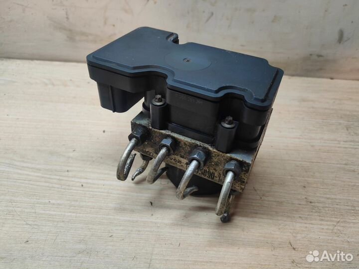 Блок абс Renault Sandero 2