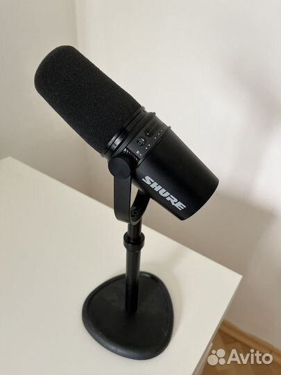 Shure mv7