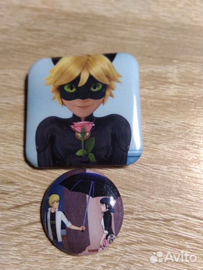 Аниме значки