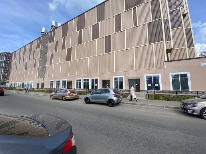 Торговая площадь, 900 м²