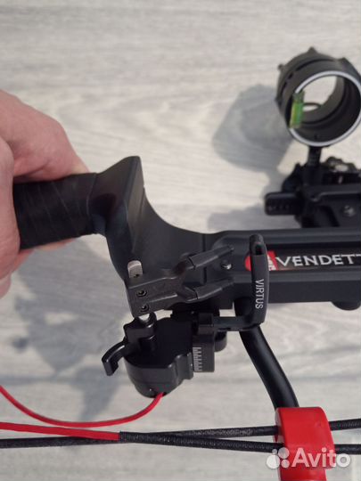 Блочный лук PSE Vendetta VX