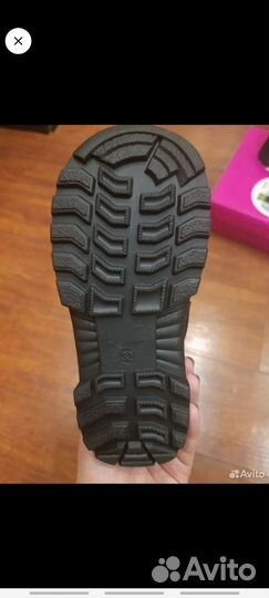 Продам зимние ботинки