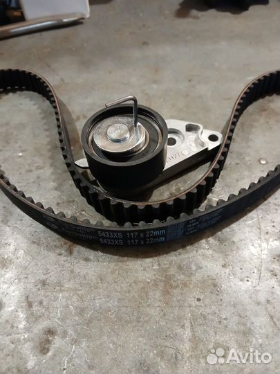 Ремень грм и ролик Форд,Мазда