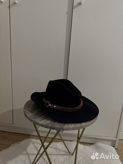 Шляпа hm