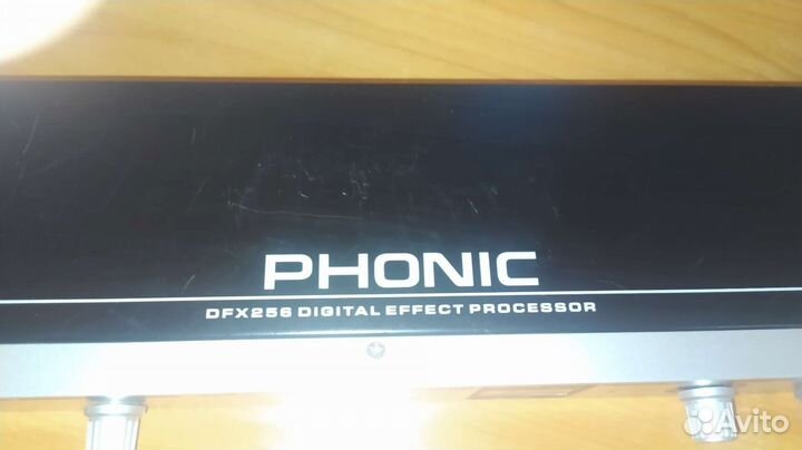 Процессор эффектов phonic DFX 256