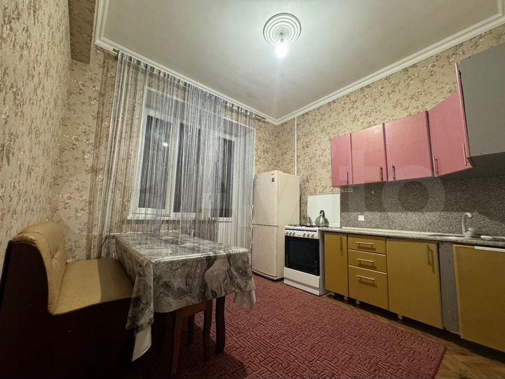 2-к. квартира, 70 м², 2/9 эт.