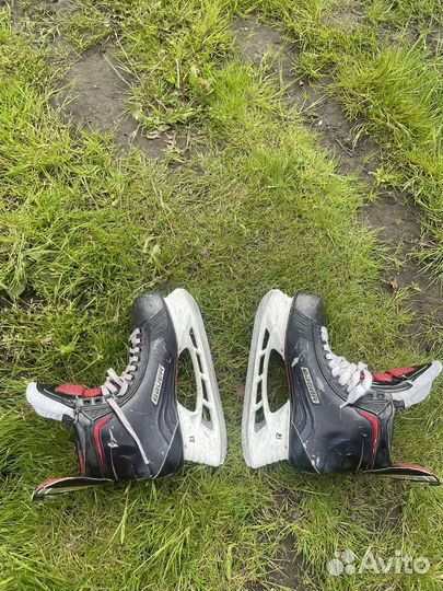 Хоккейные коньки Bauer vapor 1x