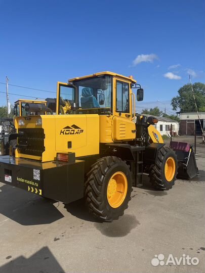 Фронтальный погрузчик Кодар 300L, 2023