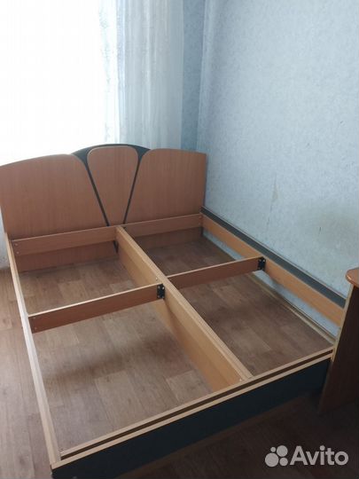 Продаю кровать