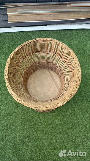 Корзина плетеная