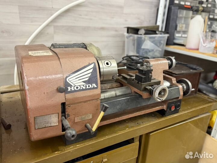 Токарный станок Универсал тш 3