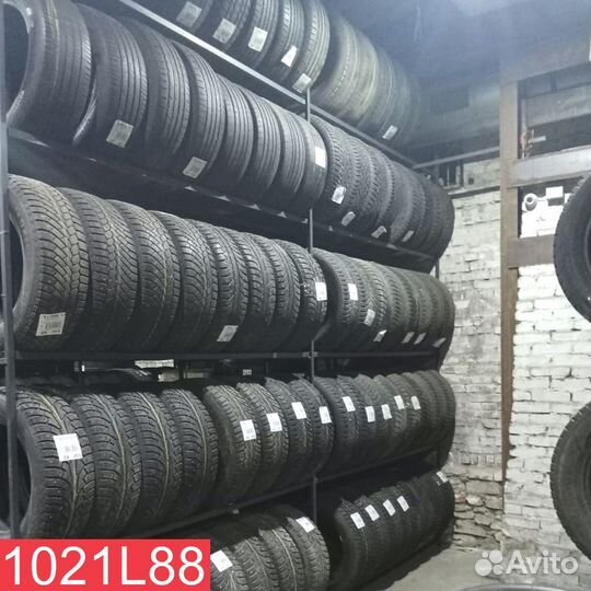 Kumho I'Zen RV KC15 225/65 R17 106M