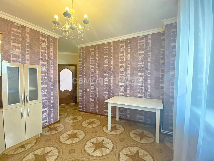 2-к. квартира, 70 м², 10/19 эт.