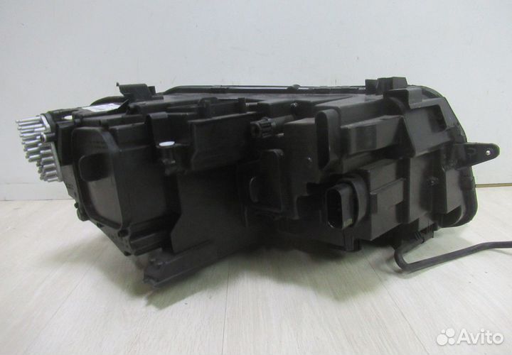 Фара левая LED Volkswagen Tiguan 2 oem 5nb941113d (сломано 2 крепления)