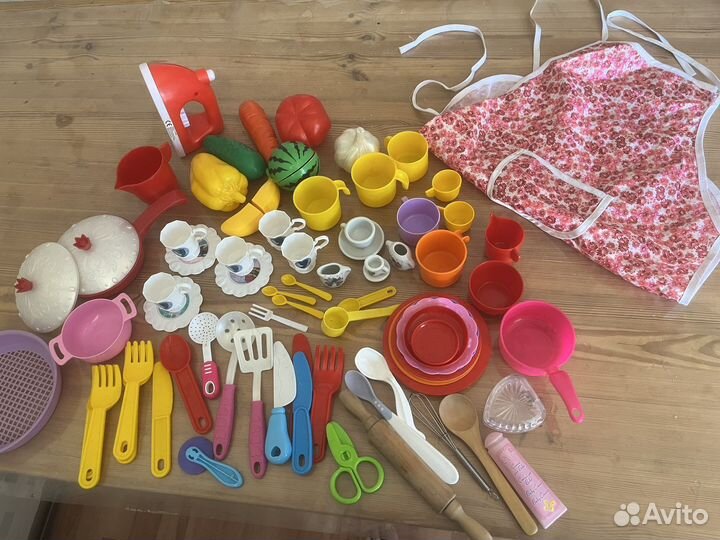 Детская посуда пакетом