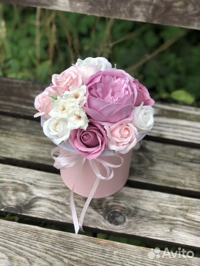 Букет с пионом (сакура, розы)