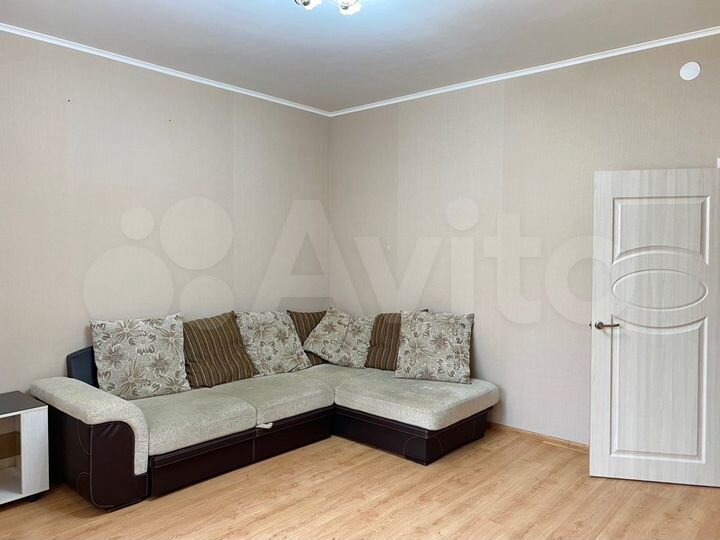 2-к. квартира, 73,6 м², 1/4 эт.