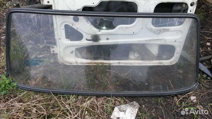 Продам заднее стекло ваз 2106