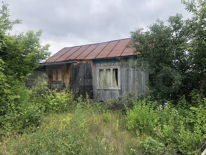 Дача 25 м² на участке 3,7 сот.