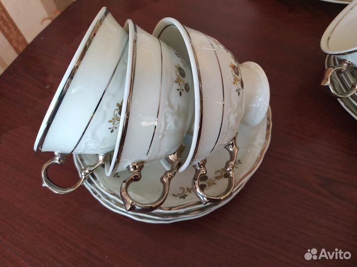 Чешский Сервиз столовый и чайный