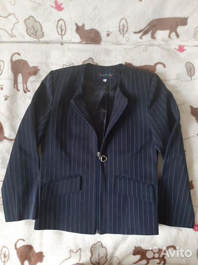 Костюм школьный