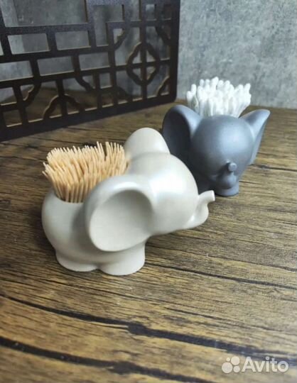 Фигурка, кашпо, подставка 