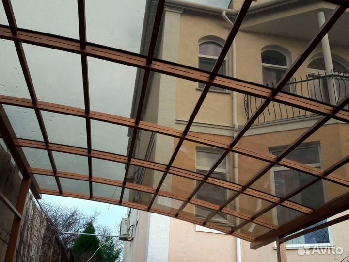 Монолитный поликарбонат