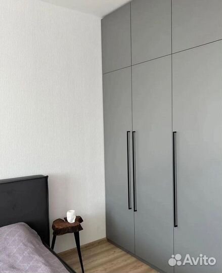 Шкаф распашной на заказ