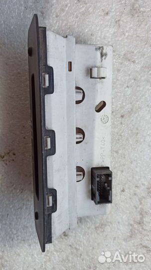 Часы Peugeot 206