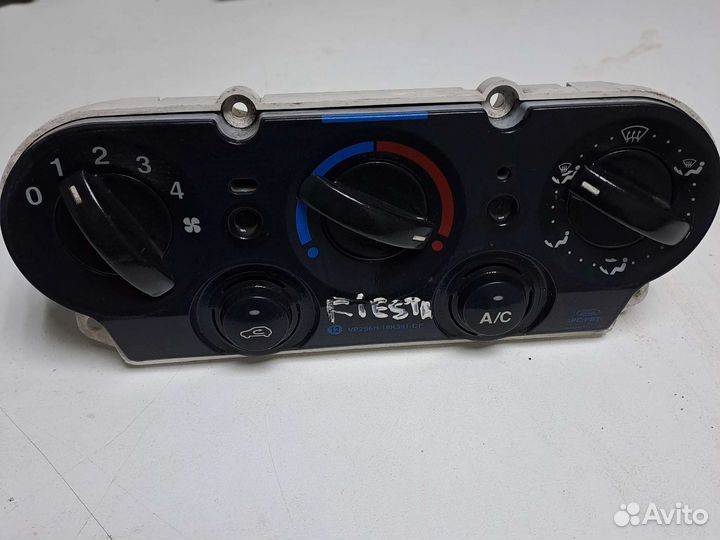 Блок управления отопителем. Форд фиеста