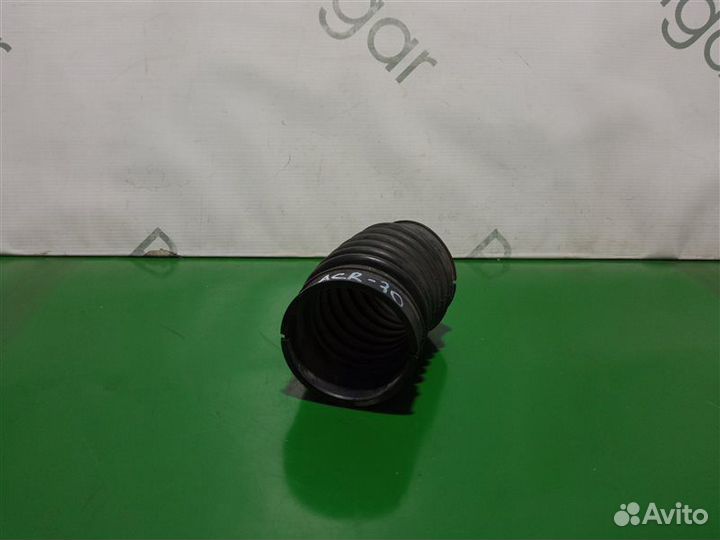 Патрубок воздушный Toyota Estima ACR30