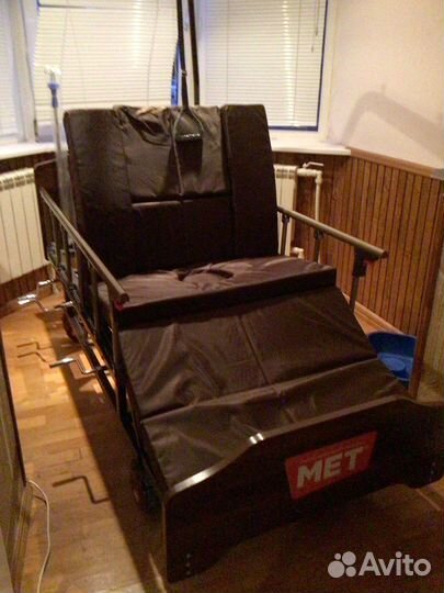 Кровать медицинская для лежачих больных