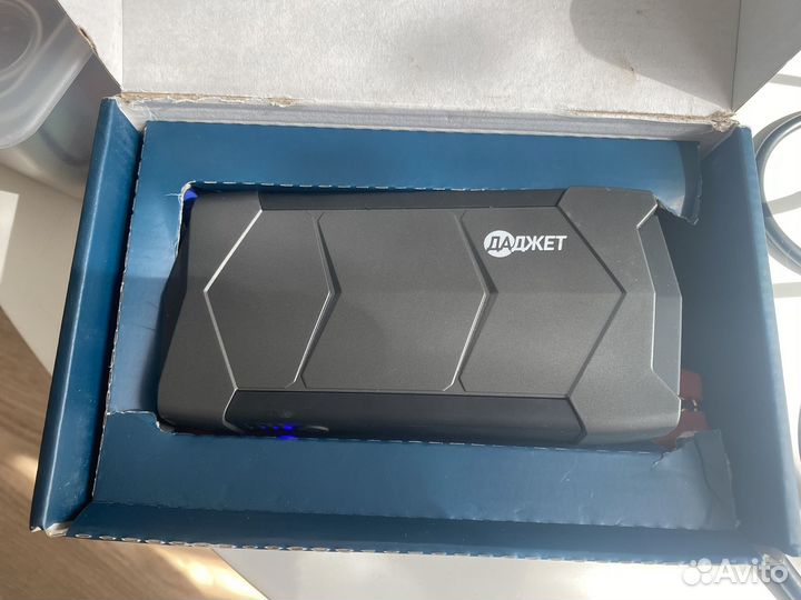 Пусковое устройство для автомобиля 8 000 мАч