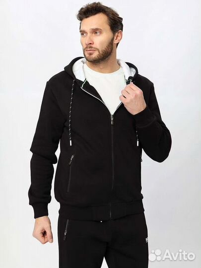 Спортивный костюм на флисе мужской