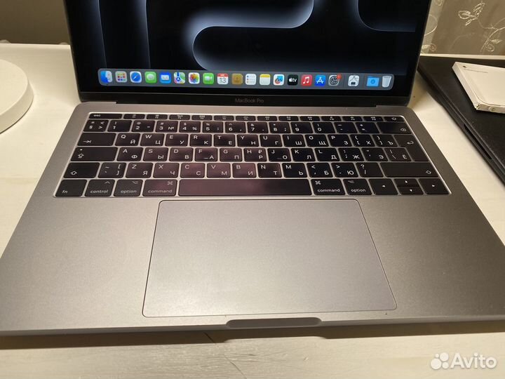 Apple macbook pro 13 2017