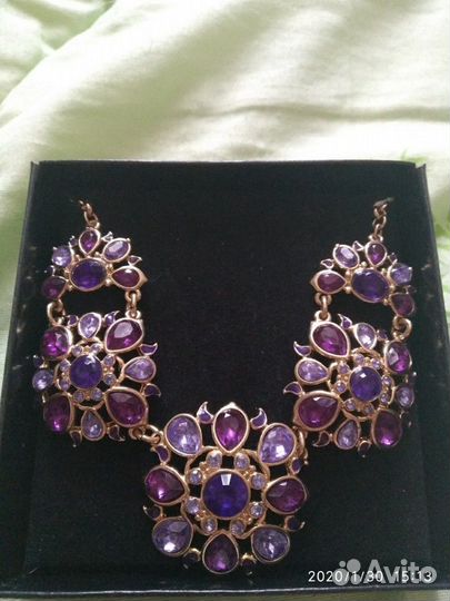 Колье новое avon