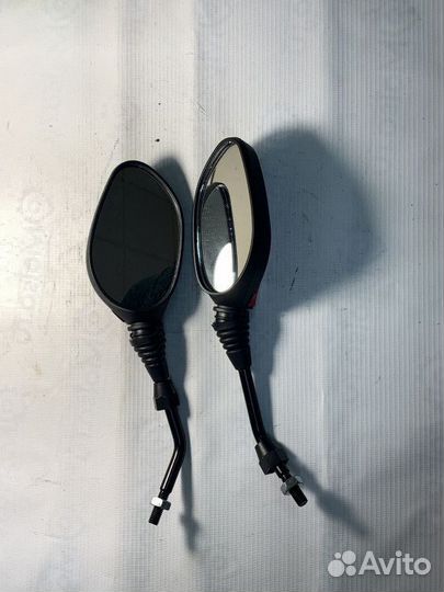 Зеркала (106) пластик (красные кобра) (8 мм)