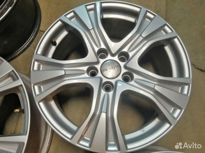 17 диски Фристайл Почти новые Volkswagen Skoda