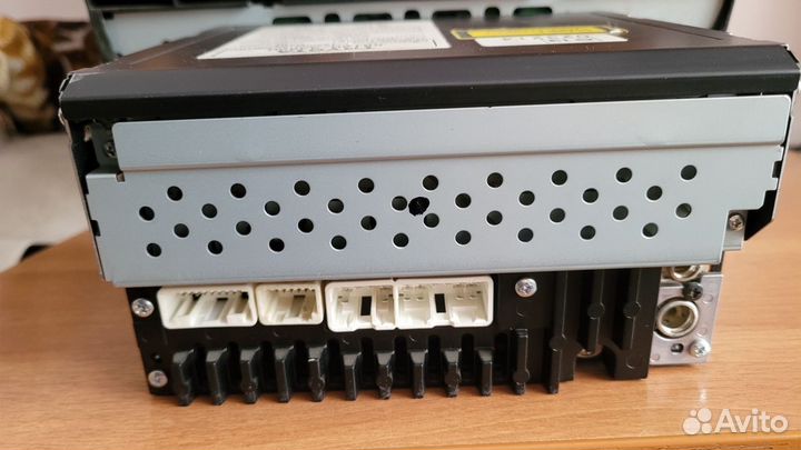 Продаю автомагнитолу от Камри ACV-40